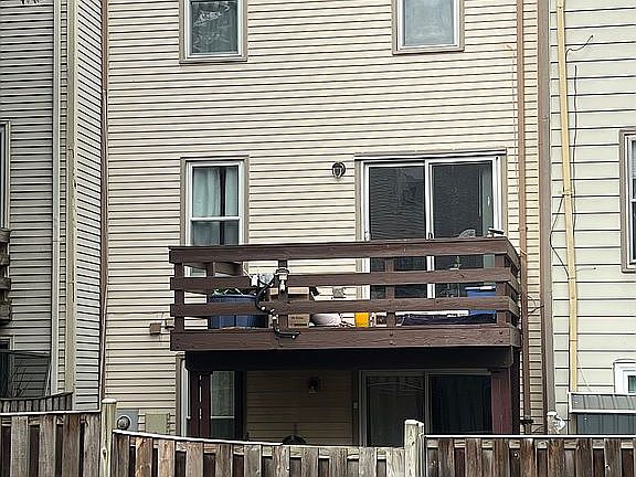 3rd image of 5660 Chapel Run Ct