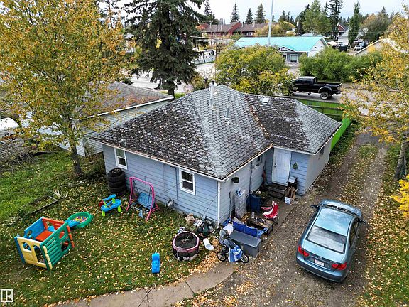 2nd image of 4619 4th Ave