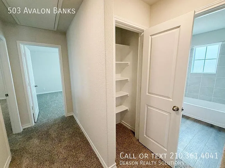 503 Avalon Banks — Photo 22