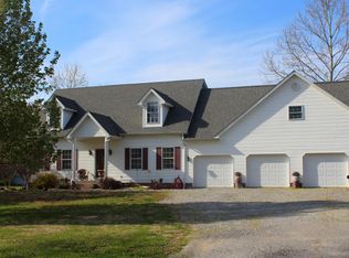 12898 Willow Pond Ln, Johnston City, IL 62951