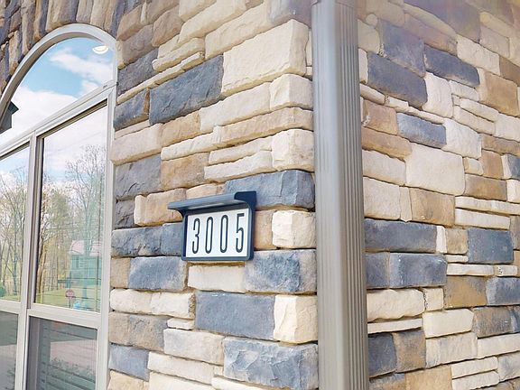 3rd image of 3005 Bridgewater Blvd