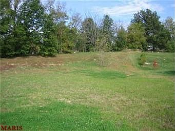 2nd image of 1033 Pleasant Meadow Dr