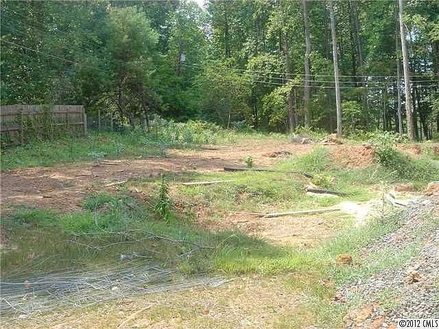 1st image of 820 Verney Ln
