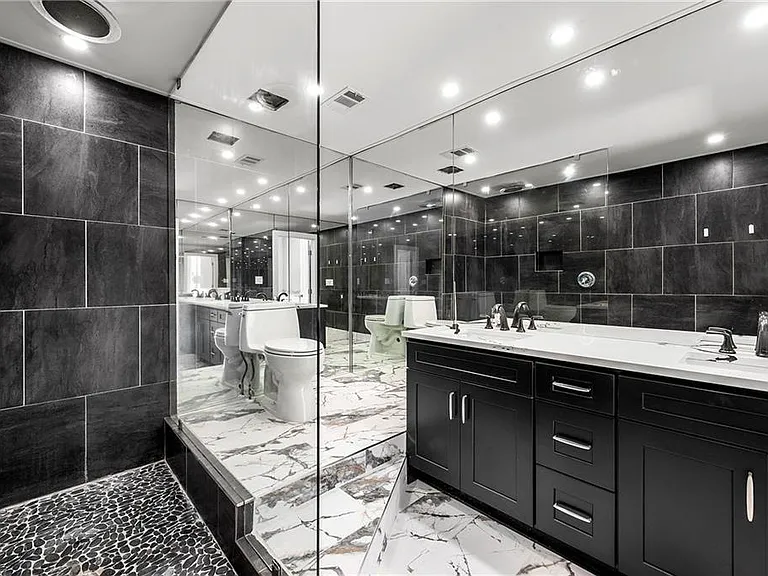 1009 Riverbend Club Dr SE — Photo 14