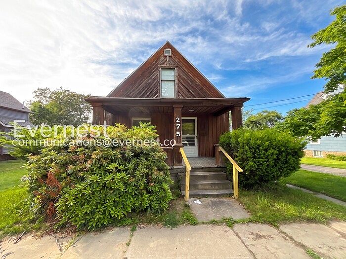 1st image of 275 Cornell Ave