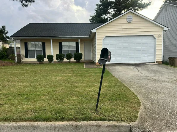 9421 Highland Rdg, Jonesboro, GA 30238