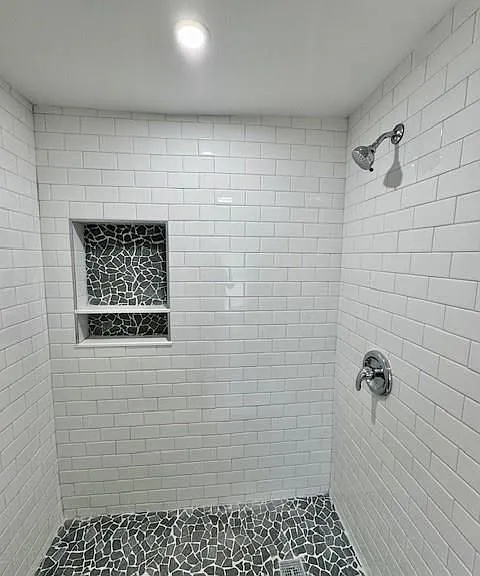 71 E George St #1 — Photo 25
