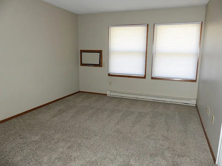 Hill Center Apartments — Photo 19
