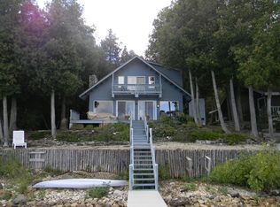1900 Hillside Dr, Ellison Bay, WI 54210
