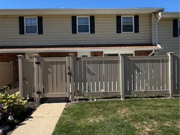 7970 Mentor Ave, Mentor, OH 44060