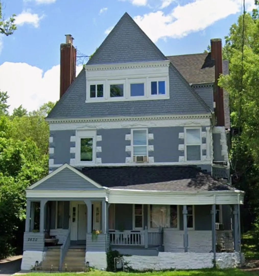 1 bed, 1.0 bath, $945 — Photo 1