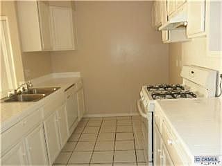 4th image of 1531 E La Palma Ave Unit H4
