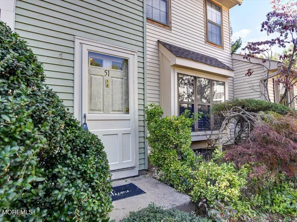 51 Winchester Court, Aberdeen, NJ 07747