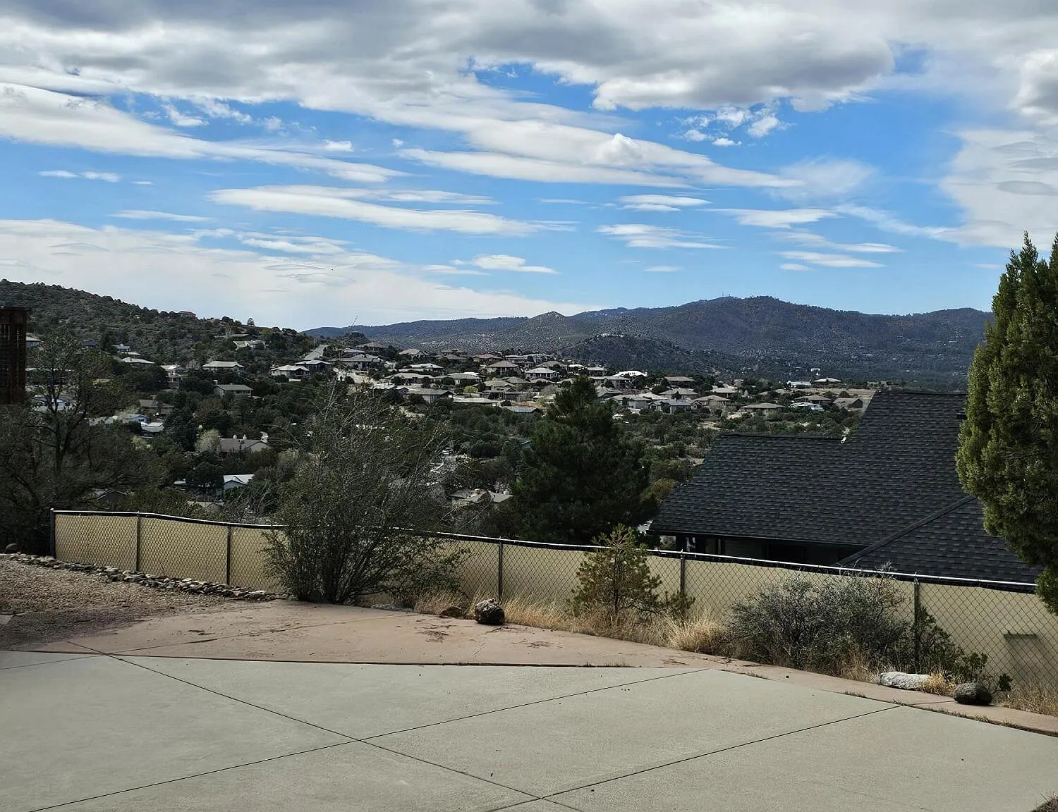 2 bed, 2.0 bath, 1445 sqft, $2,600 — Photo 2
