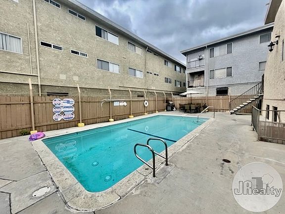 3rd image of 13717 Chadron Ave APT 14