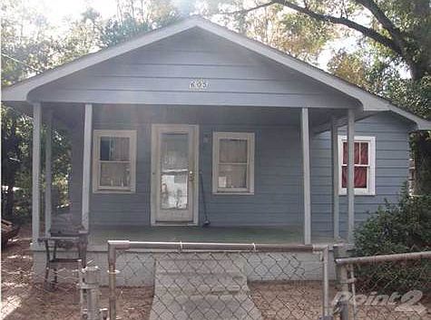 1st image of 605 E Baars St