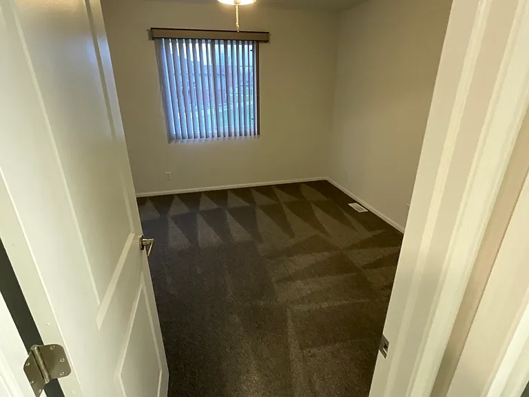1319 Lemna Ave #3 — Photo 7
