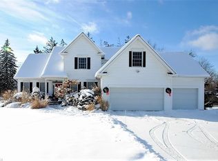 28120 Aurora Rd, Solon, OH 44139