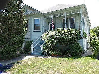2nd image of 1523 Palmer St