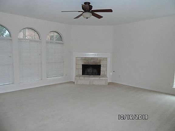 4th image of 5025 Portview Dr