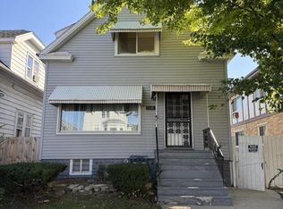 2670 S 13th St #A, Milwaukee, WI 53215