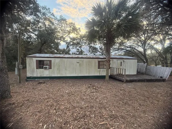 16434 SE 3rd St, Silver Springs, FL 34488