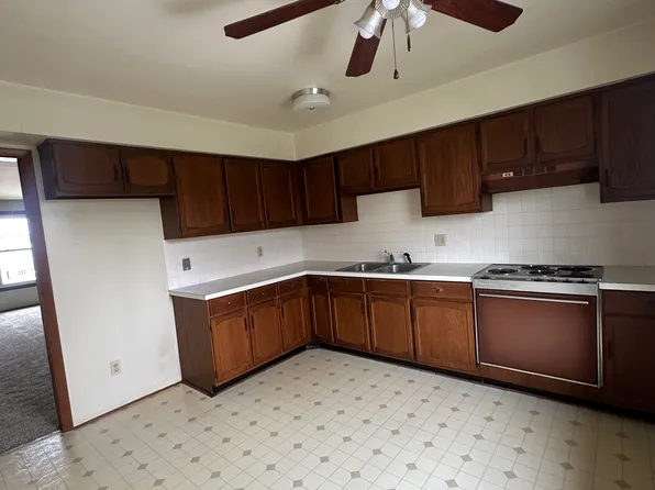 1189 Holly Hill Dr #4, Greenville, OH 45331