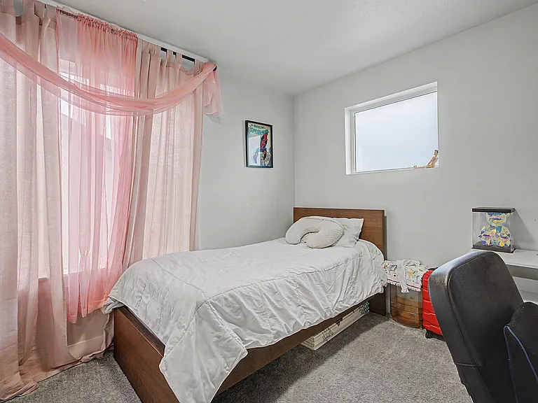 1529 W Stone Gate Dr — Photo 33