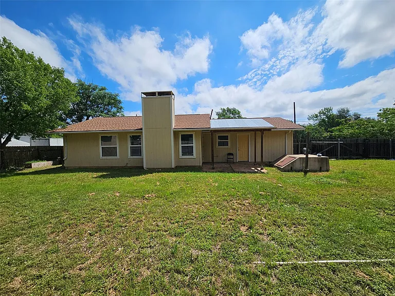 2603 Peach Tree Ln — Photo 24