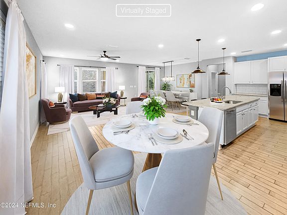 2nd image of 251 HERITAGE OAKS Drive