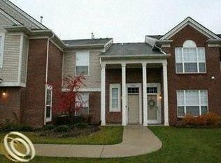 16860 Dover Dr, Northville, MI 48168