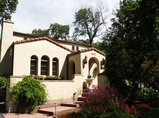 8822 Huntington Rd, Huntington Woods, MI 48070