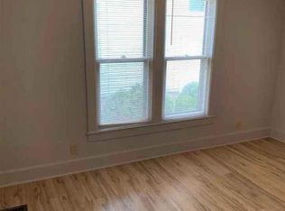 620 1/2 W Cottonwood St #620.5, Freeport, IL 61032