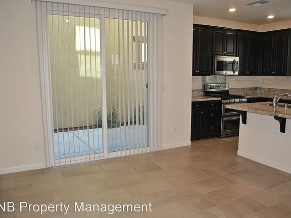 4th image of 1073 Dennington Pl