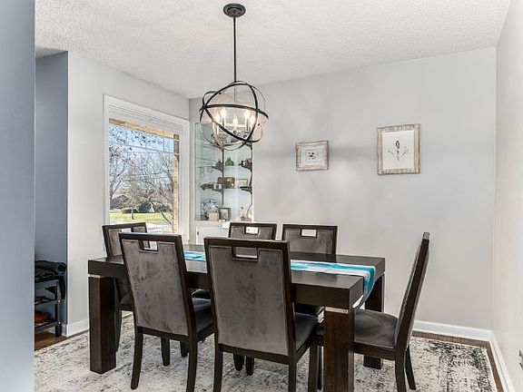 5th image of 5837 Eldon Pl