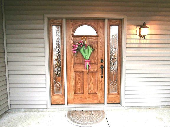 3rd image of 6049 Fergusson Dr