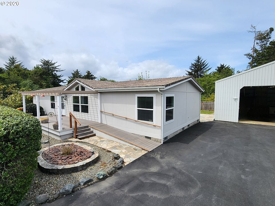 1st image of 255 15th St SE