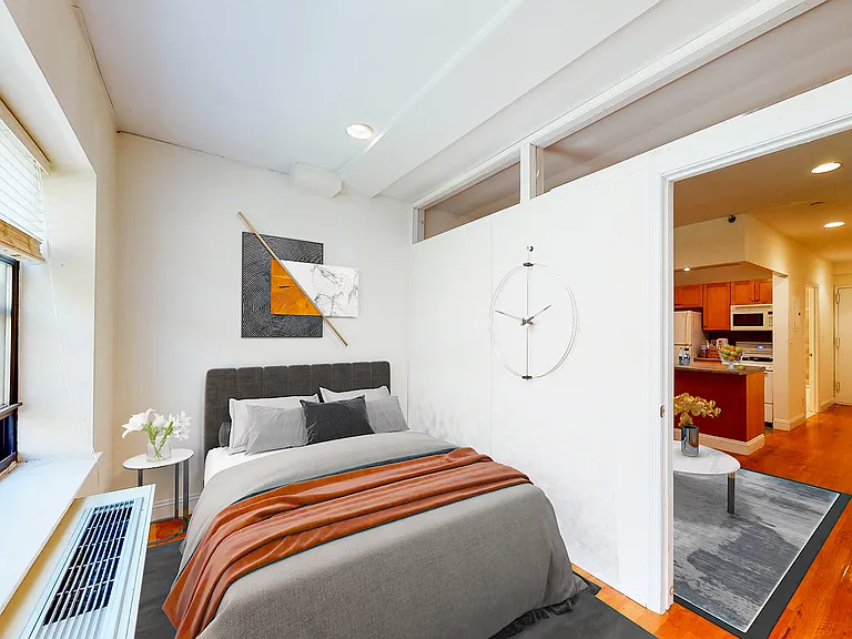 525 E 13th St #2D — Photo 6