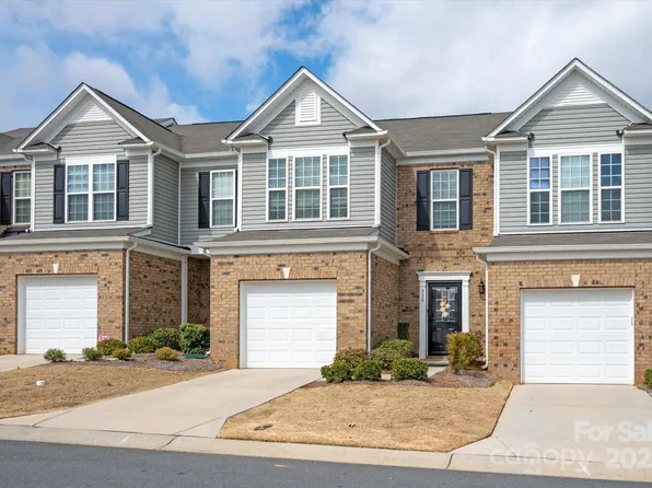 939 Wicawa Rd, Fort Mill, SC 29708