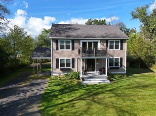 9 Cedar Street, South Hero, VT 05486