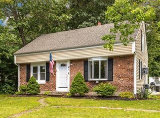 14 Carron Ln, Oxford, MA 01540