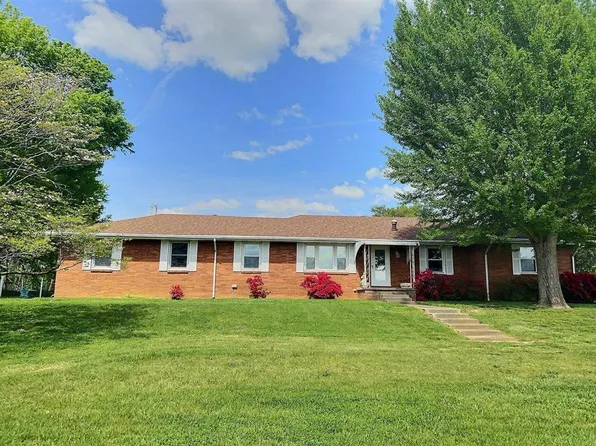 1655 Graves Ln, Maceo, KY 42355