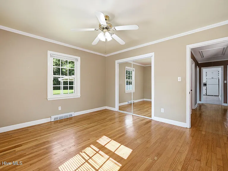 1760 John Small Ave — Photo 38