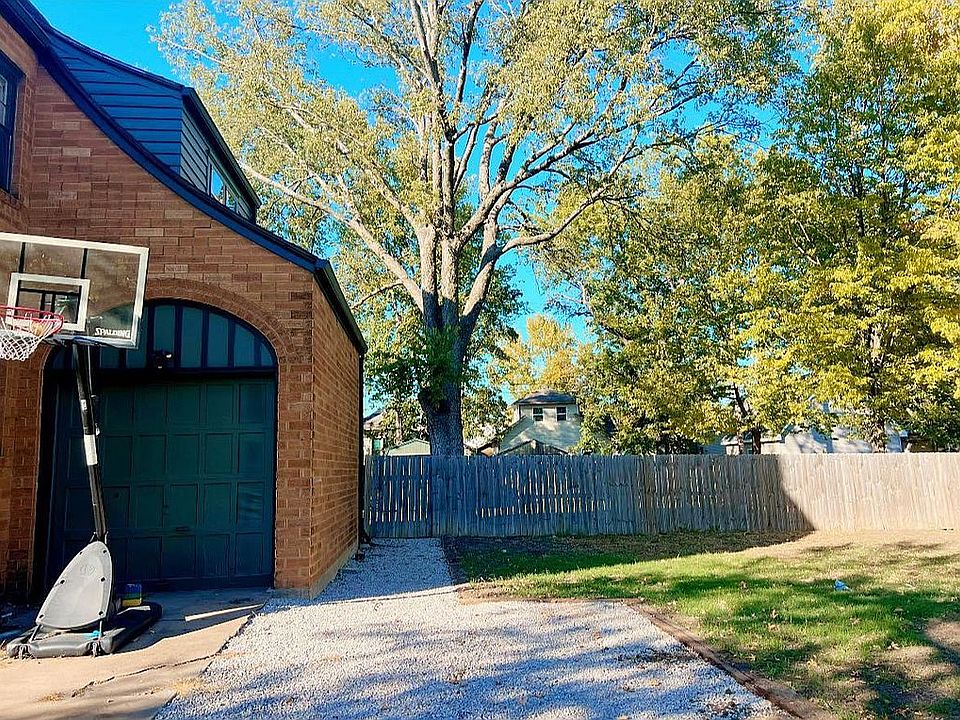 1423 Corning Ave, Parsons, KS 67357 Zillow