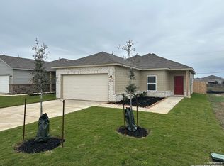 7715 Stud Dr, Elmendorf, TX 78112