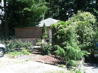 14320 25th Ave NE, Seattle, WA 98125