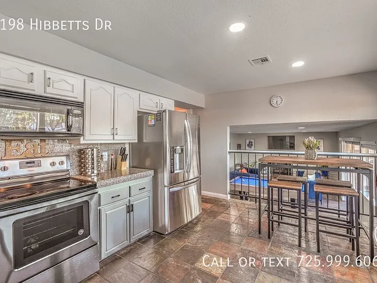 5198 Hibbetts Dr — Photo 5