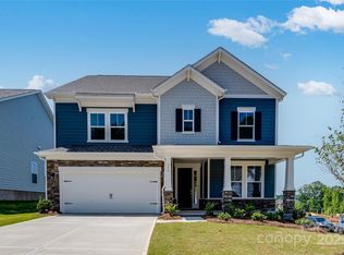 136 Glenn Dr, Mooresville, NC 28115