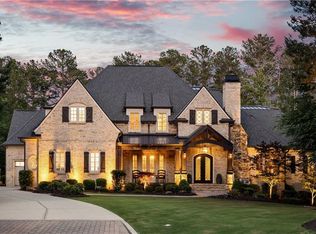 670 Trinity Pl, Suwanee, GA 30024