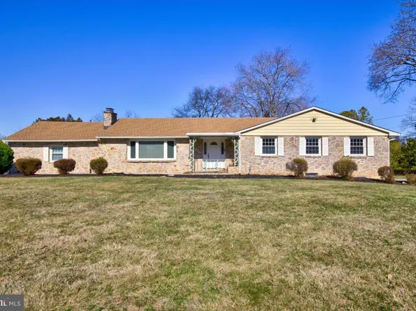 3015 Hemlock Dr, East Norriton, PA 19401